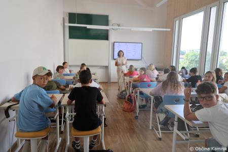 V Kamniku odprli eno najbolj modernih osnovnih šol v Sloveniji (64)